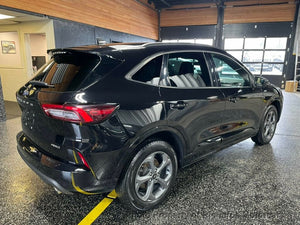 2024 Ford Escape ST-Line AWD (C15977) - Image 7