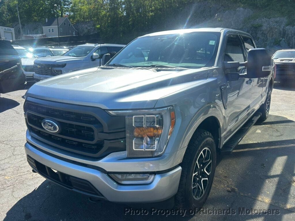 2023 Ford F-150 XLT 4WD SuperCrew 6.5' Box (C15857) - Image 6