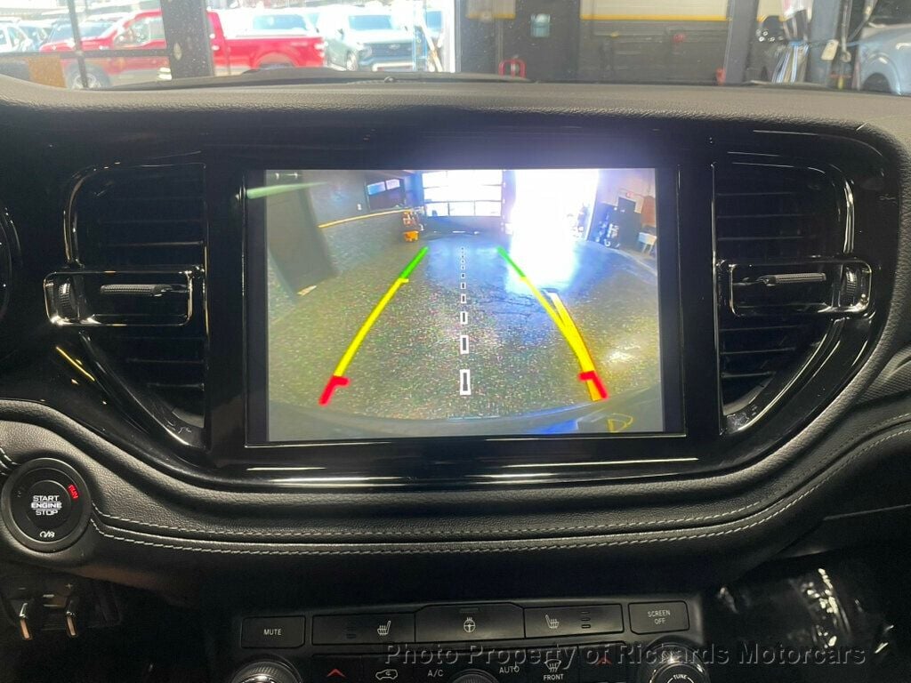2022 Dodge Durango GT Plus AWD (C15917) - Image 13