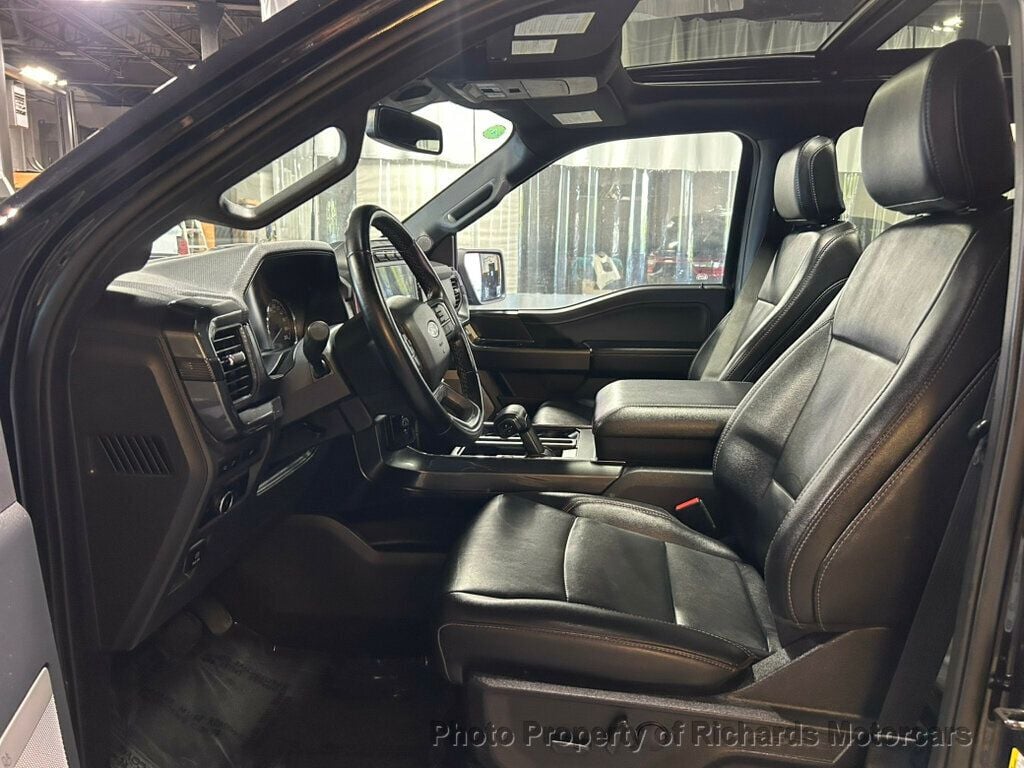 2023 Ford F-150 XLT 4WD SuperCrew 5.5' Box (C15900) - Image 12