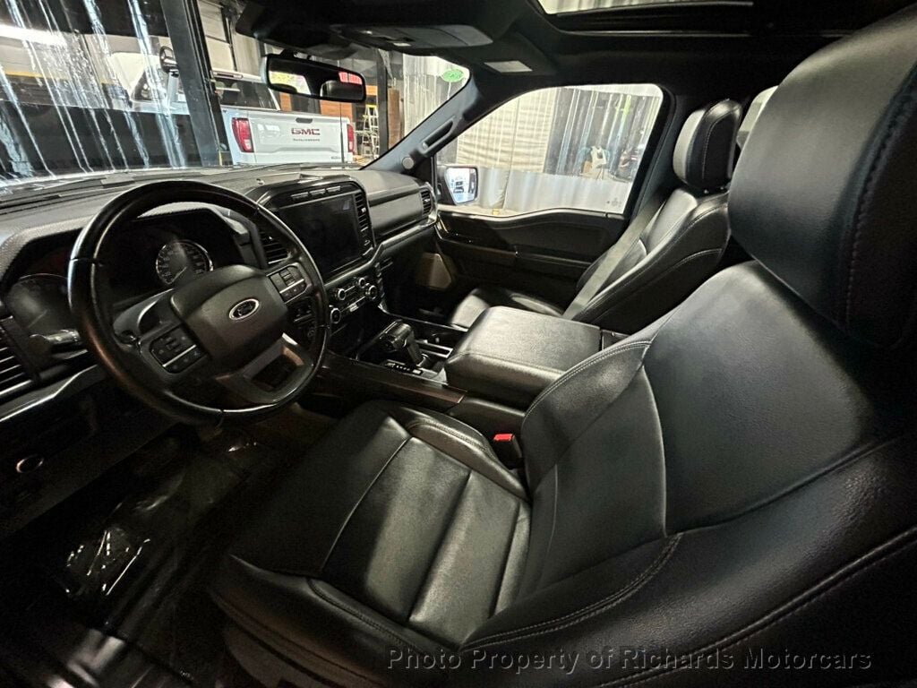 2023 Ford F-150 XLT 4WD SuperCrew 5.5' Box (C15900) - Image 13