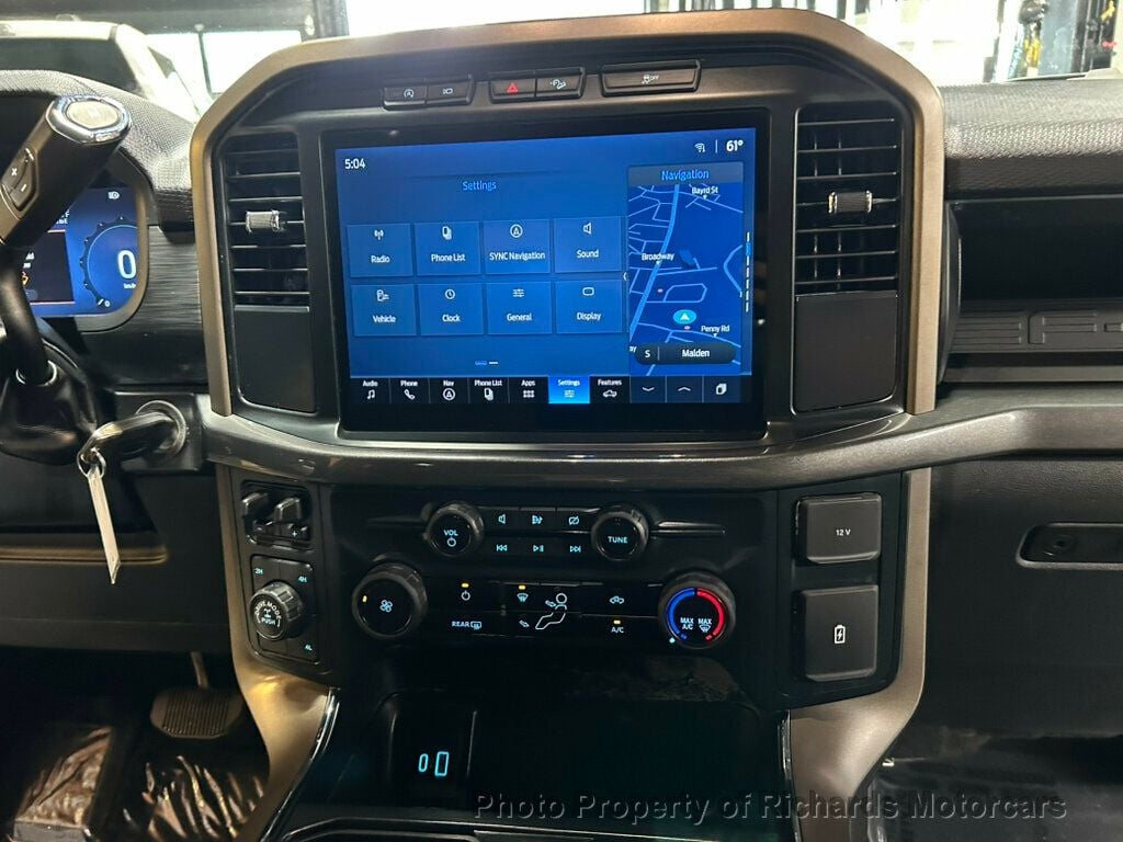 2024 Ford F-150 STX 4WD SuperCrew 5.5' Box (C15998) - Image 19