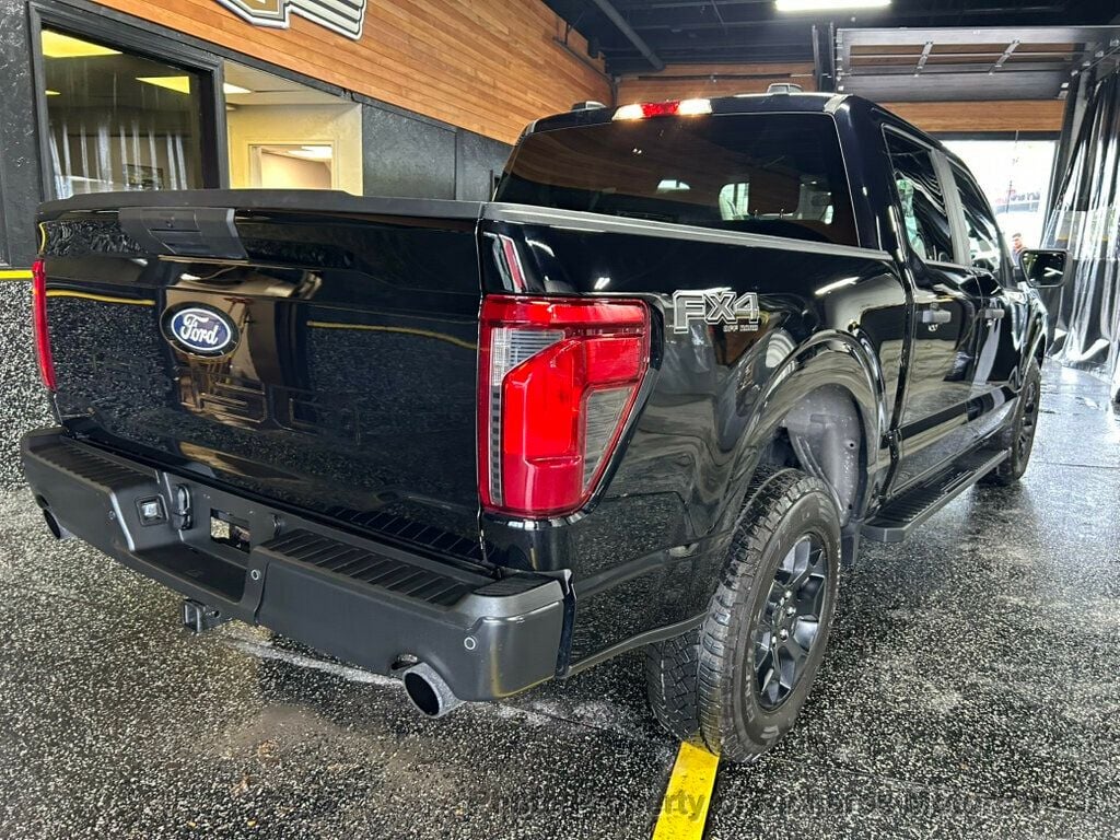 2024 Ford F-150 STX 4WD SuperCrew 5.5' Box (C15998) - Image 3