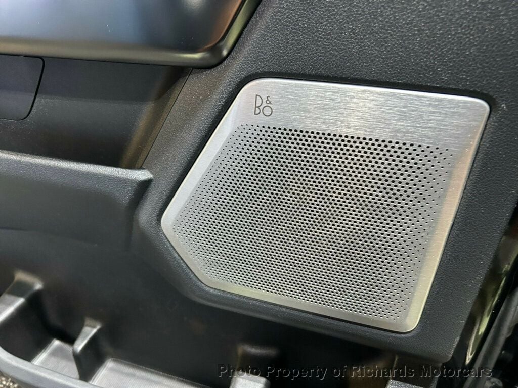 2023 Ford Super Duty F-250 SRW Platinum 4WD Crew Cab 6.75' Box (C15943) - Image 15