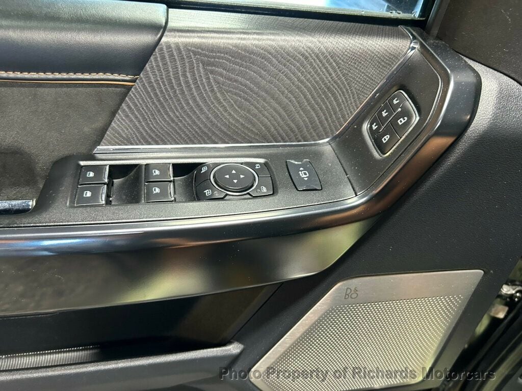 2023 Ford Super Duty F-250 SRW Platinum 4WD Crew Cab 6.75' Box (C15943) - Image 16