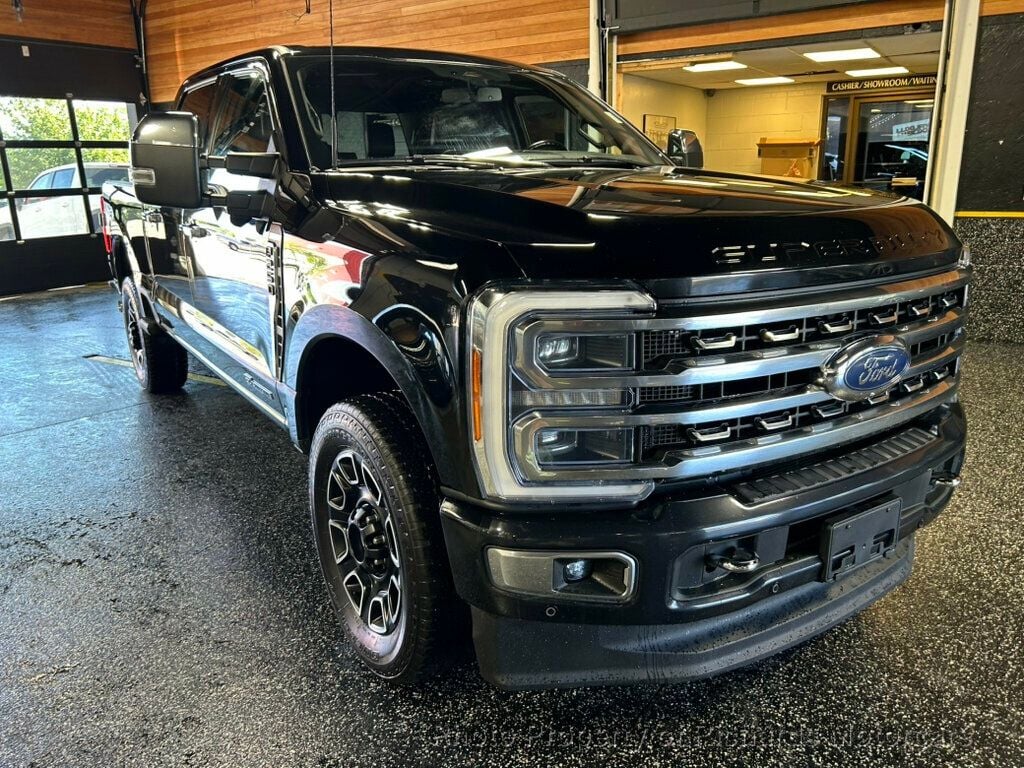 2023 Ford Super Duty F-250 SRW Platinum 4WD Crew Cab 6.75' Box (C15943) - Image 8