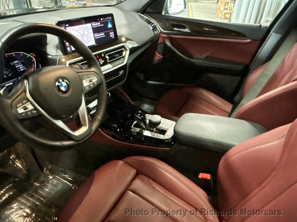 2023 BMW X4 xDrive30i Sports Activity (C15952) - Image 12