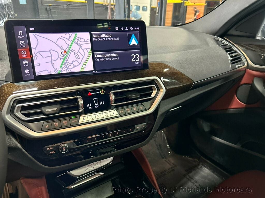 2023 BMW X4 xDrive30i Sports Activity (C15952) - Image 13