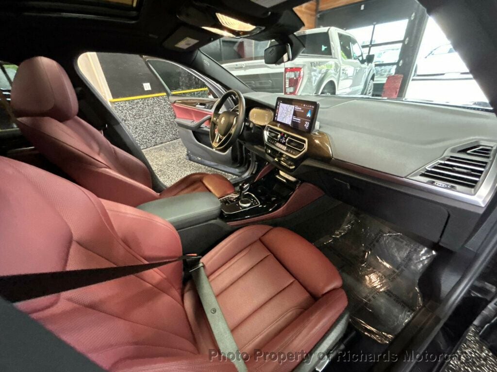 2023 BMW X4 xDrive30i Sports Activity (C15952) - Image 23