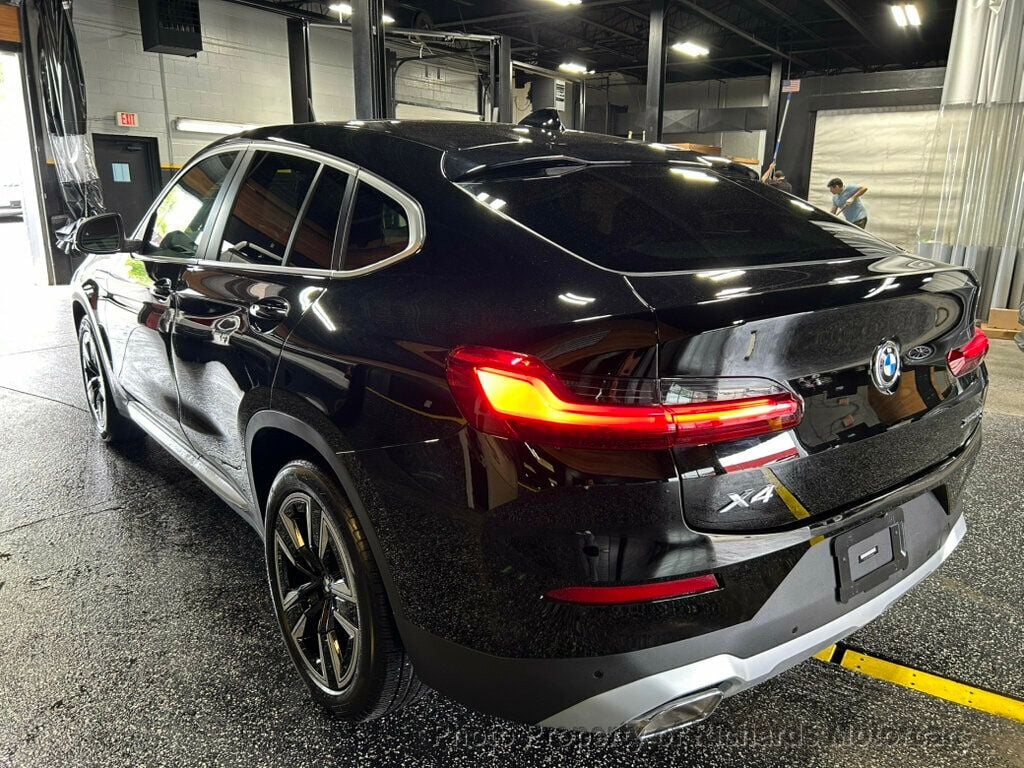 2023 BMW X4 xDrive30i Sports Activity (C15952) - Image 5