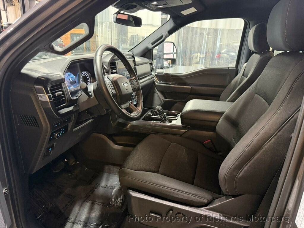 2023 Ford F-150 XLT 4WD SuperCrew 6.5' Box (C16013) - Image 13