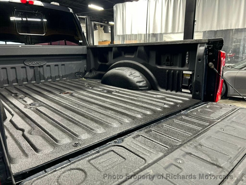 2023 Ford Super Duty F-350 SRW Platinum 4WD Crew Cab 6.75' Box (C15999) - Image 12