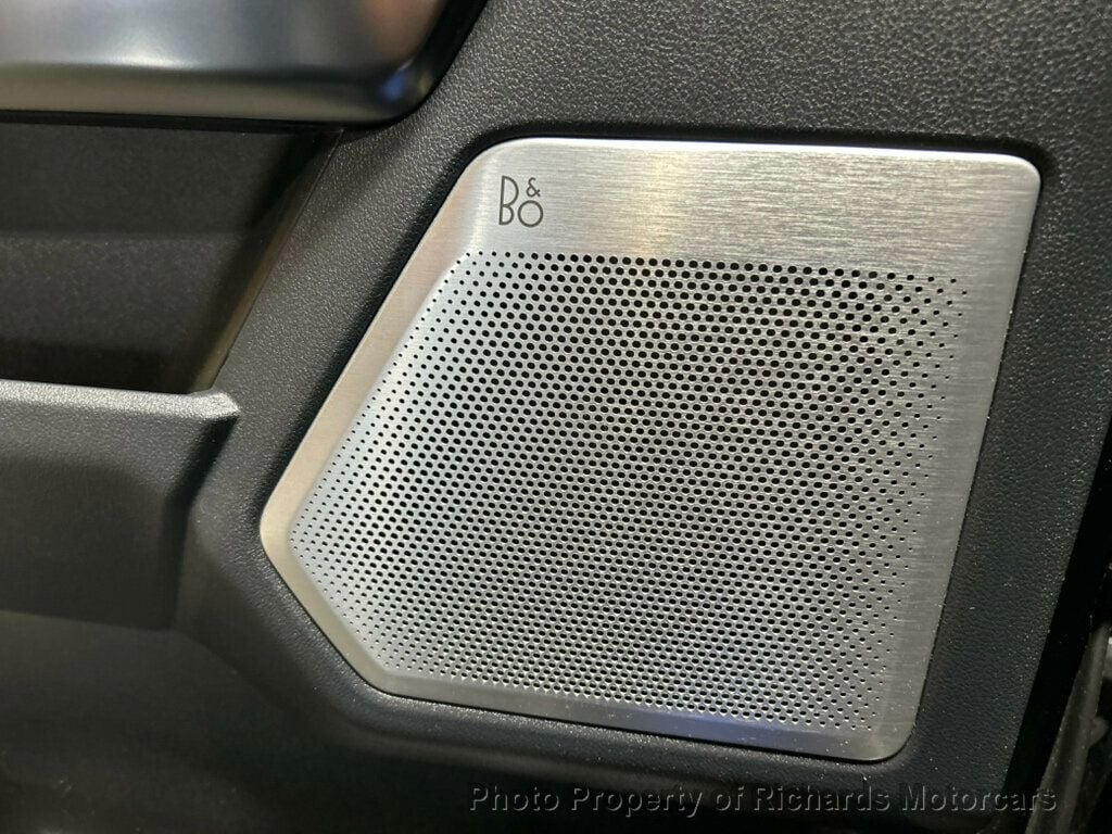 2023 Ford Super Duty F-350 SRW Platinum 4WD Crew Cab 6.75' Box (C15999) - Image 16