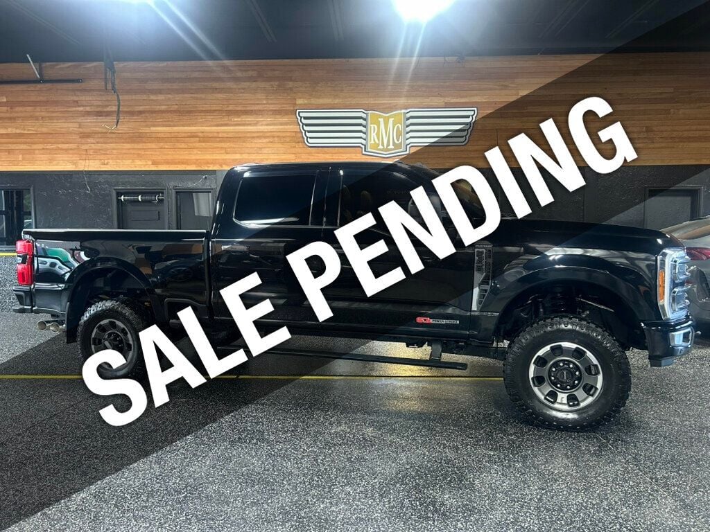 2023 Ford Super Duty F-350 SRW Platinum 4WD Crew Cab 6.75' Box (C15999)