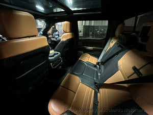 2023 Ford Super Duty F-350 SRW Platinum 4WD Crew Cab 6.75' Box (C15999) - Image 21