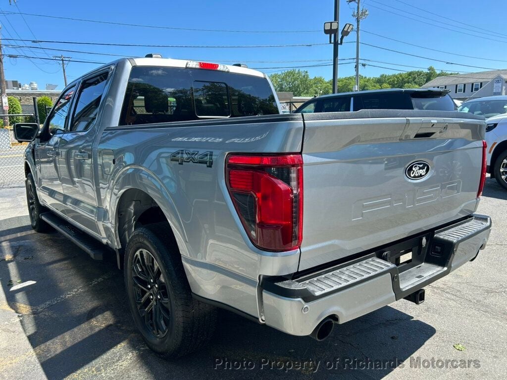 2024 Ford F-150 XLT 4WD SuperCrew 5.5' Box (C16014) - Image 4