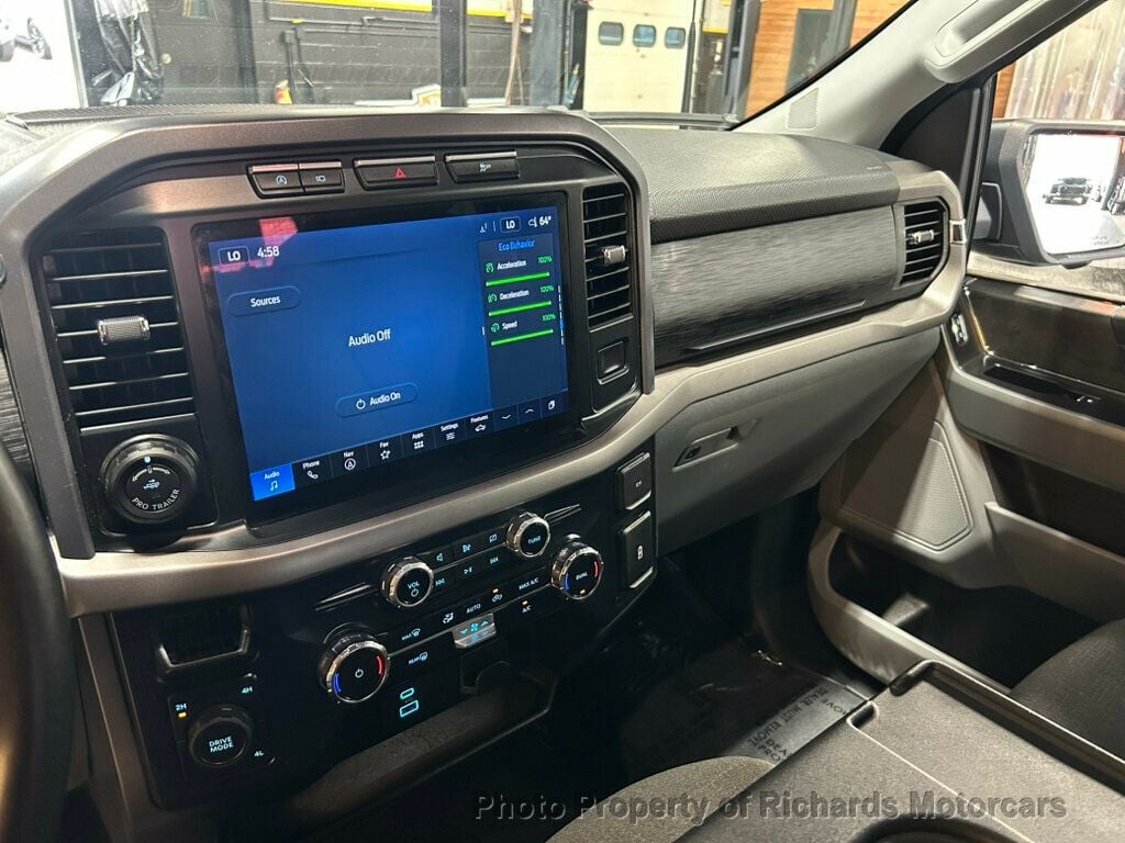 2024 Ford F-150 XLT 4WD SuperCrew 5.5' Box (C16008) - Image 14