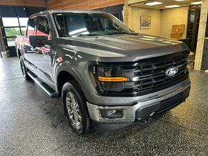 2024 Ford F-150 XLT 4WD SuperCrew 5.5' Box (C16008) - Image 8