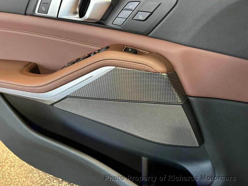 2021 BMW X5 xDrive40i Sports Activity Vehicle (C16037) - Image 15