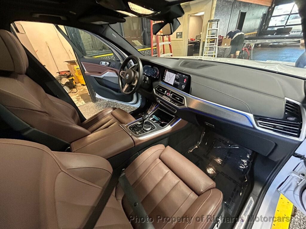 2021 BMW X5 xDrive40i Sports Activity Vehicle (C16037) - Image 24