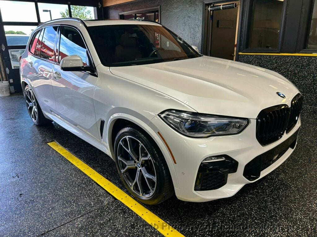2021 BMW X5 xDrive40i Sports Activity Vehicle (C16037) - Image 2