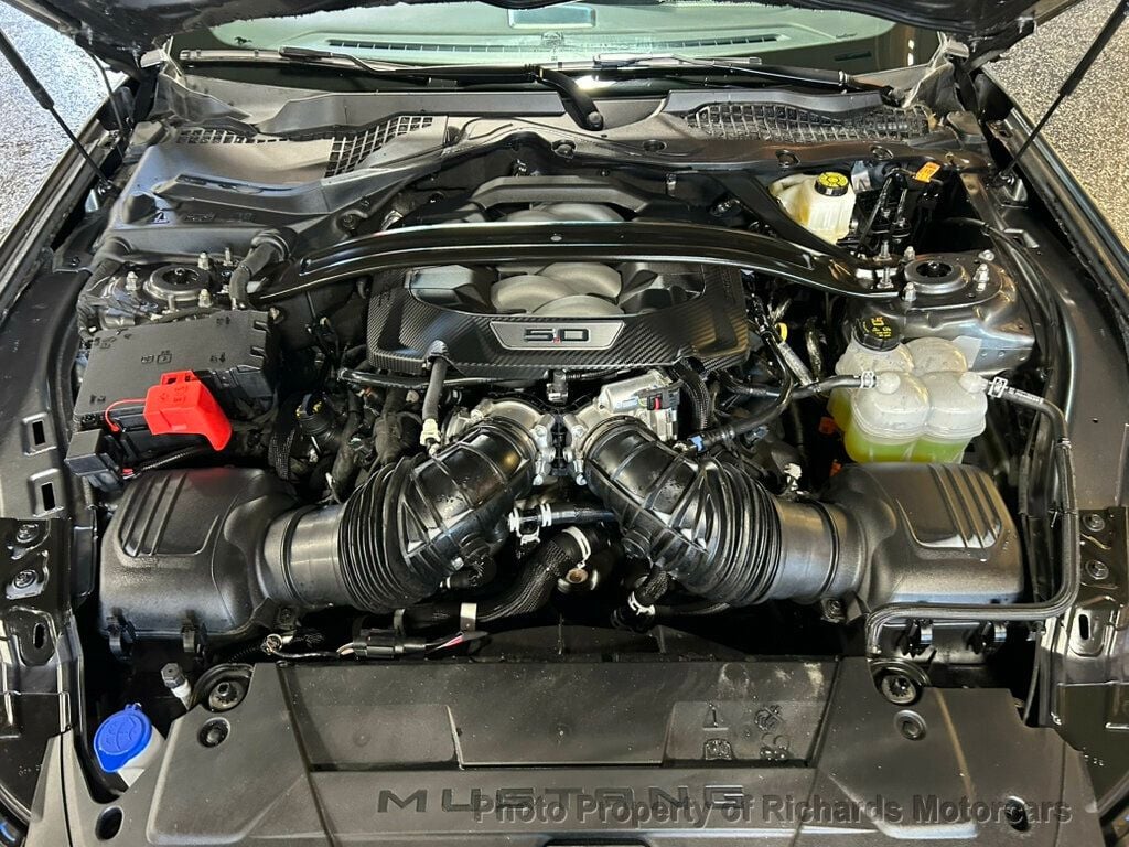 2025 Ford Mustang GT Premium Convertible (C16023) - Image 25