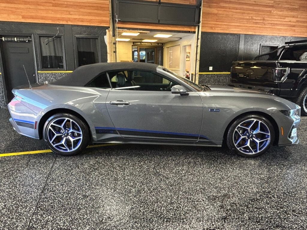2025 Ford Mustang GT Premium Convertible (C15972) - Image 2
