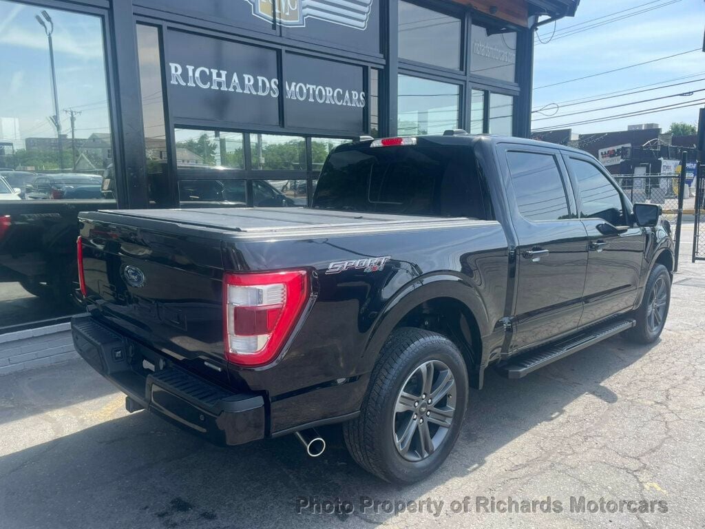 2023 Ford F-150 LARIAT 4WD SuperCrew 5.5' Box (C16035) - Image 3