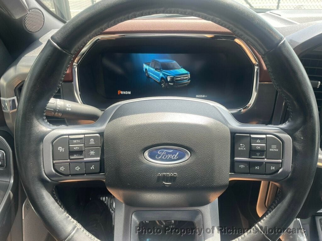 2023 Ford F-150 LARIAT 4WD SuperCrew 5.5' Box (C16025) - Image 13