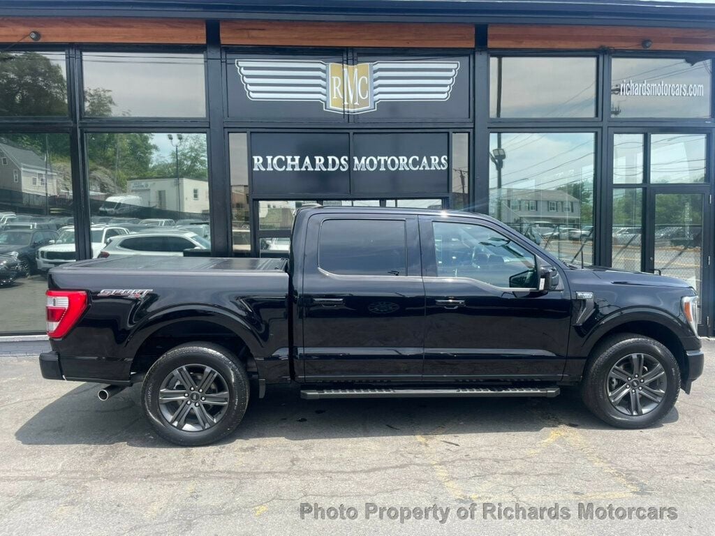 2023 Ford F-150 LARIAT 4WD SuperCrew 5.5' Box (C16025) - Image 2