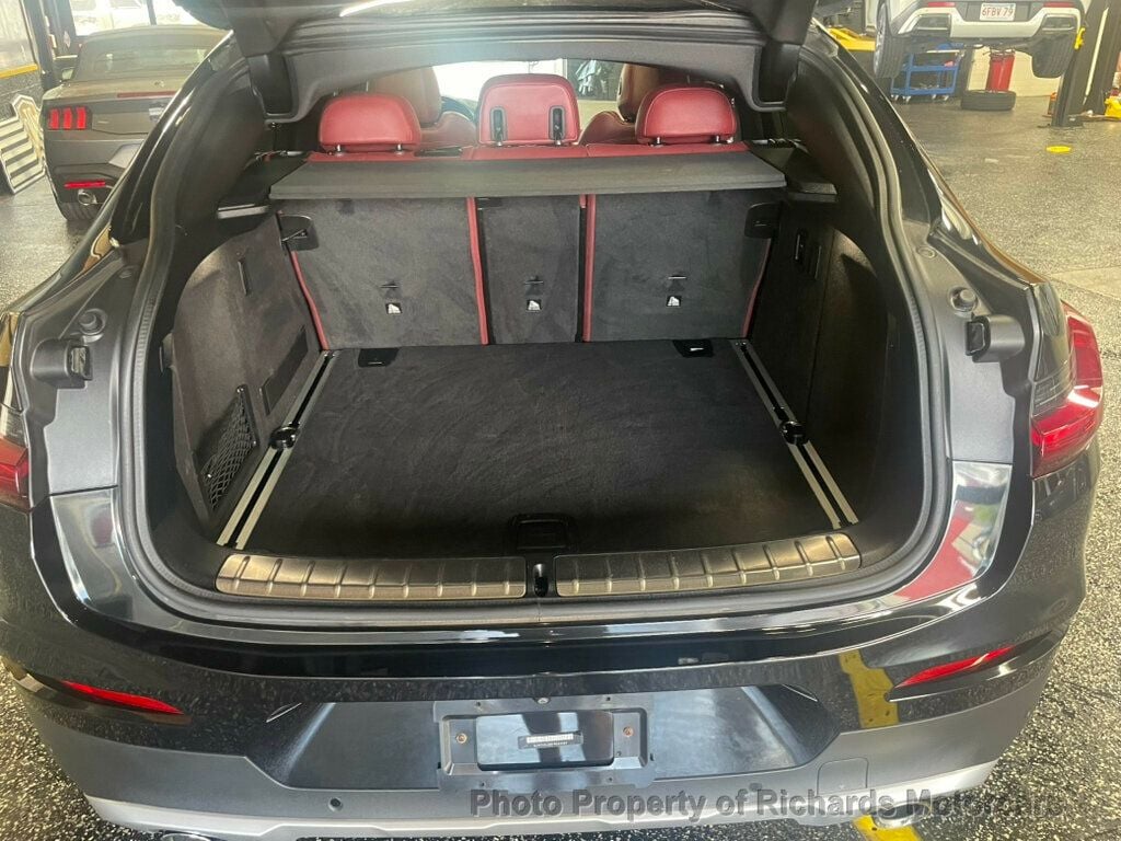 2020 BMW X4 xDrive30i Sports Activity (C16061) - Image 16