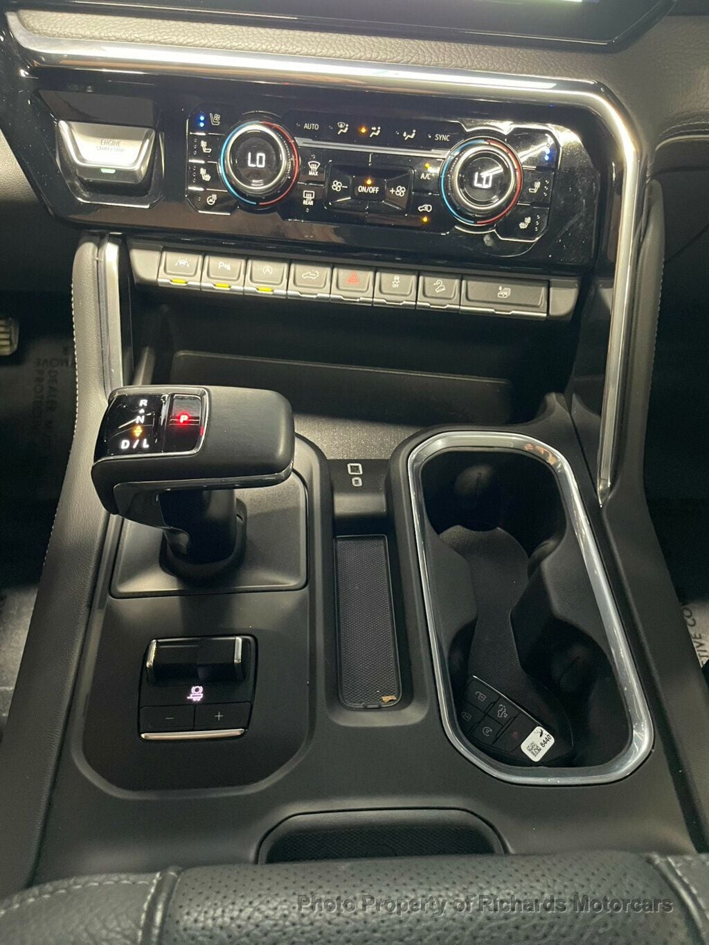 2024 GMC Sierra 1500 4WD Crew Cab 147" Denali (C16059) - Image 16