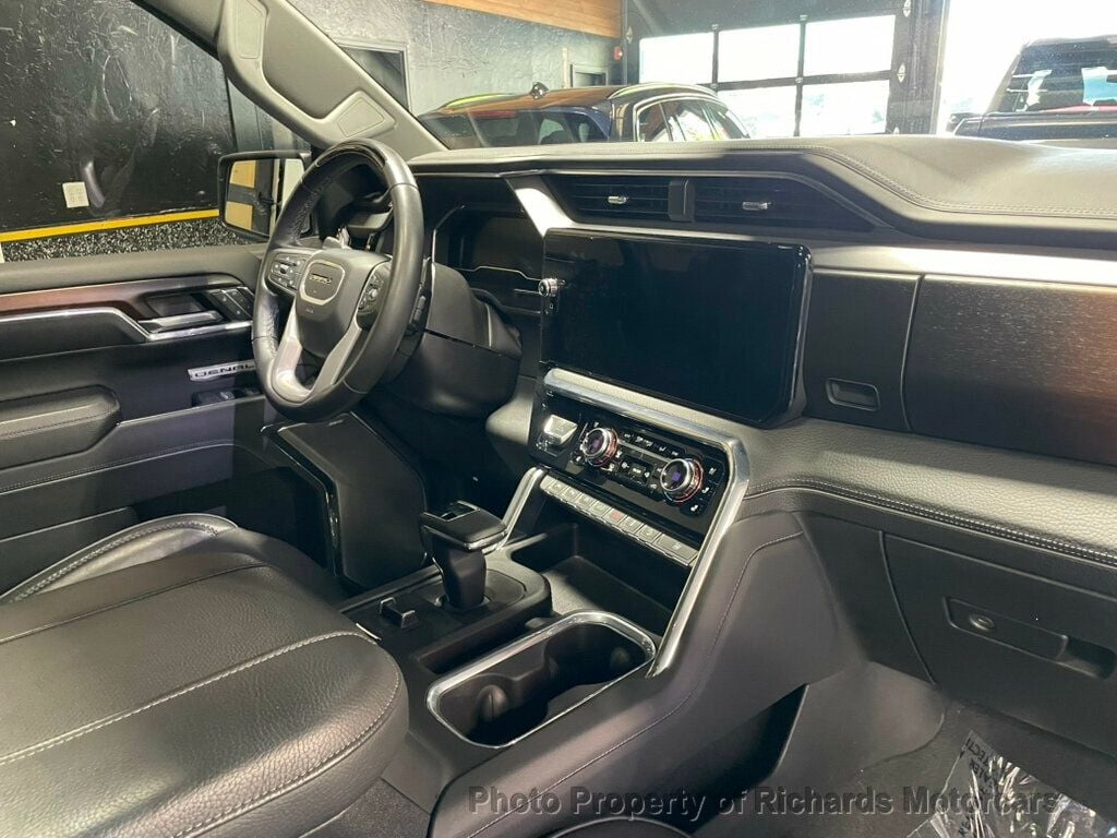 2024 GMC Sierra 1500 4WD Crew Cab 147" Denali (C16059) - Image 23