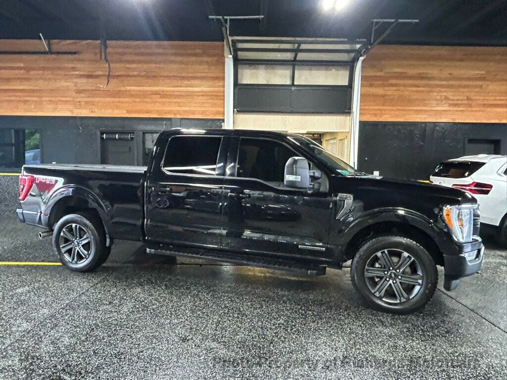 2023 Ford F-150 XLT 4WD SuperCrew 5.5' Box (C15953)