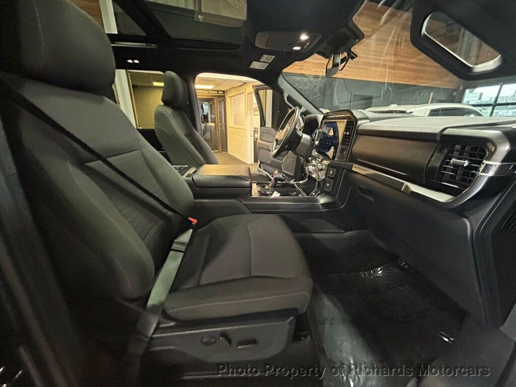 2023 Ford F-150 XLT 4WD SuperCrew 5.5' Box (C15953) - Image 20