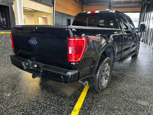 2023 Ford F-150 XLT 4WD SuperCrew 5.5' Box (C15953) - Image 3