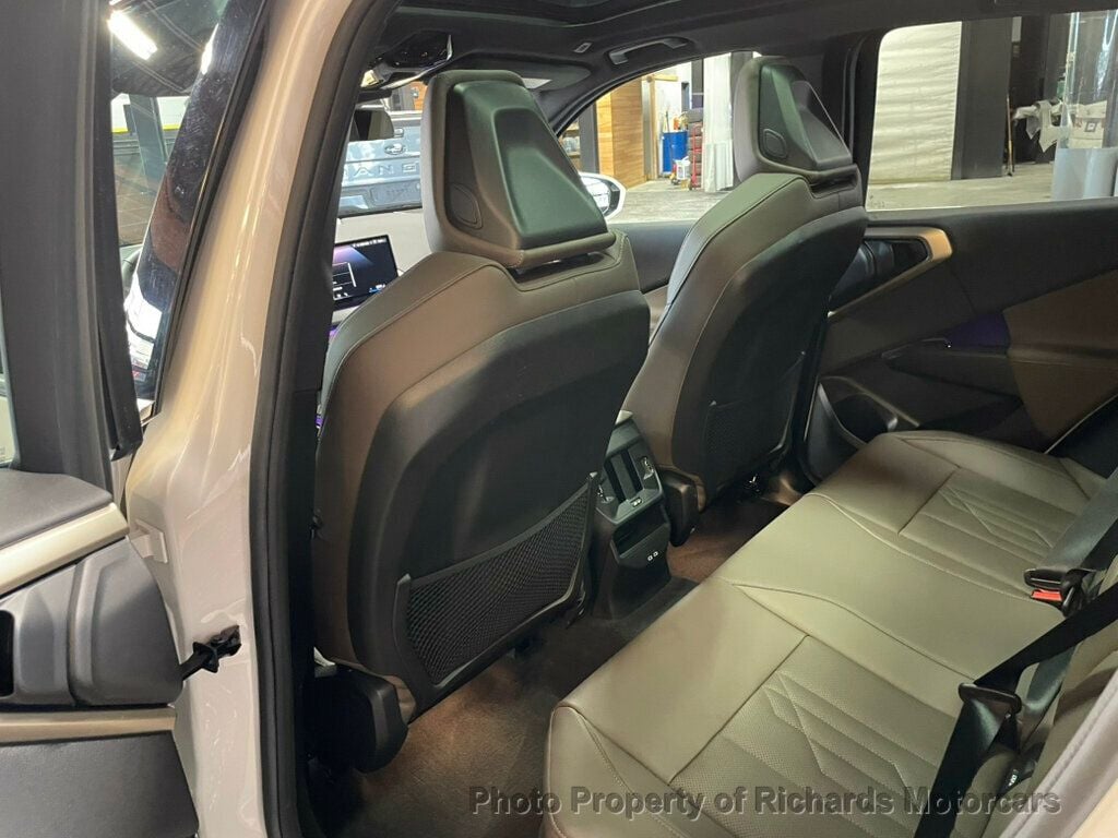 2025 BMW X3 30 xDrive Sports Activity Vehicle (C15986) - Image 19