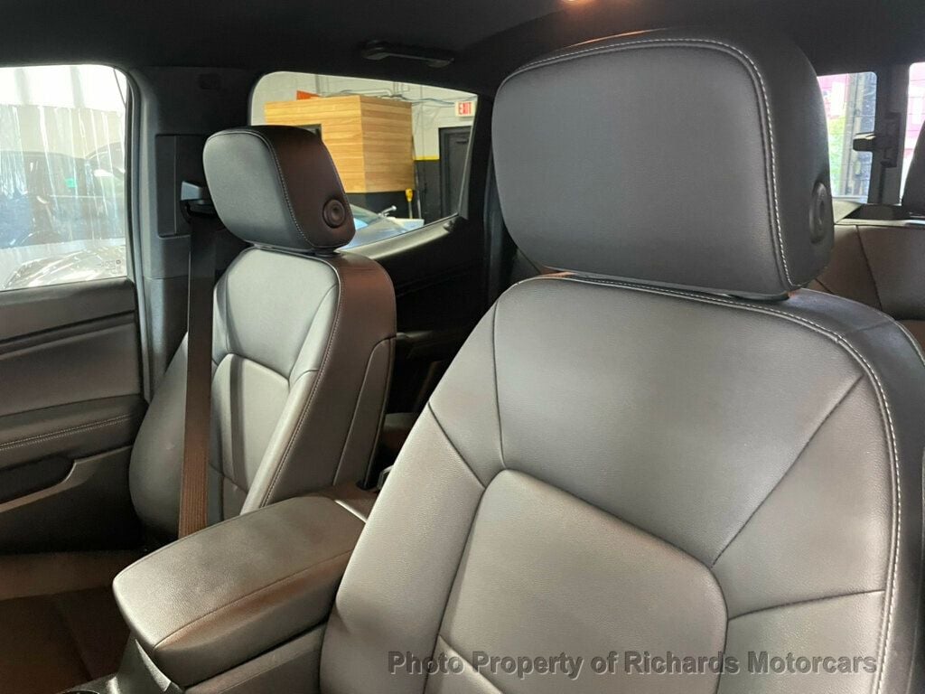 2024 Chevrolet Colorado 4WD Crew Cab LT (C15983) - Image 10