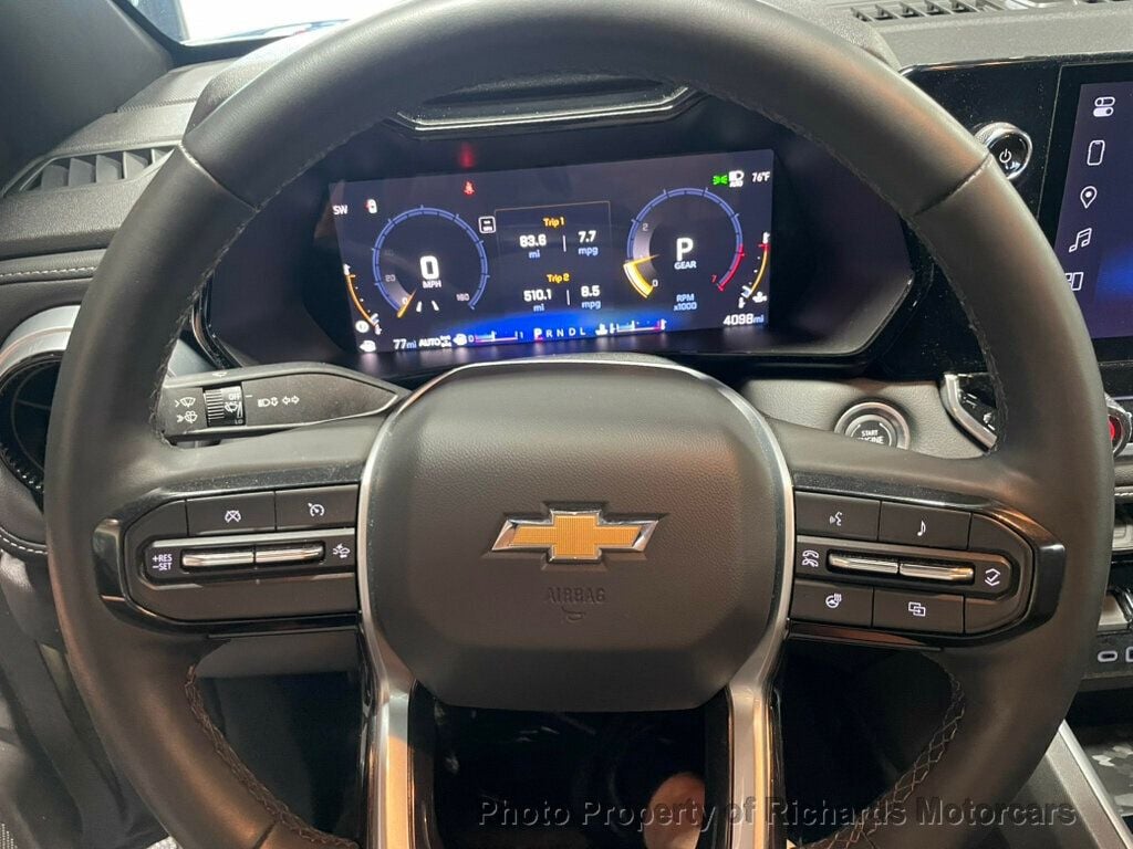 2024 Chevrolet Colorado 4WD Crew Cab LT (C15983) - Image 11
