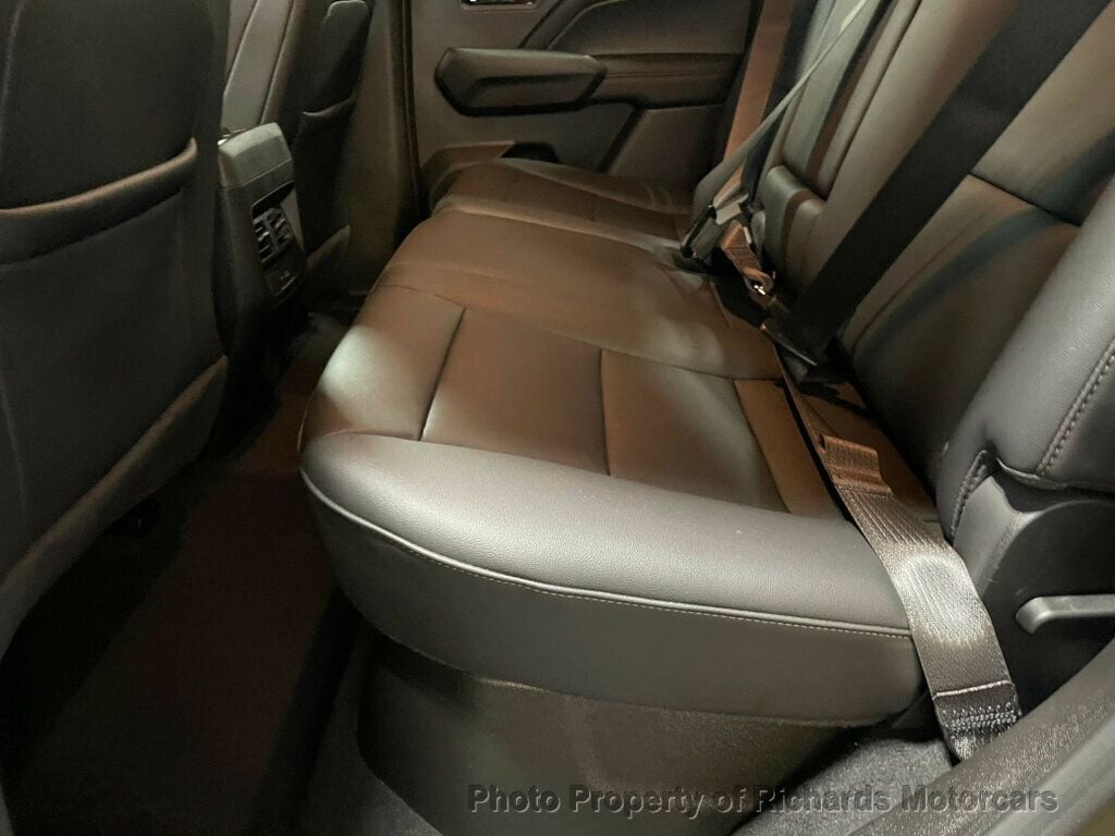 2024 Chevrolet Colorado 4WD Crew Cab LT (C15983) - Image 14