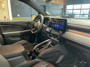 2024 Chevrolet Colorado 4WD Crew Cab LT (C15983) - Image 19