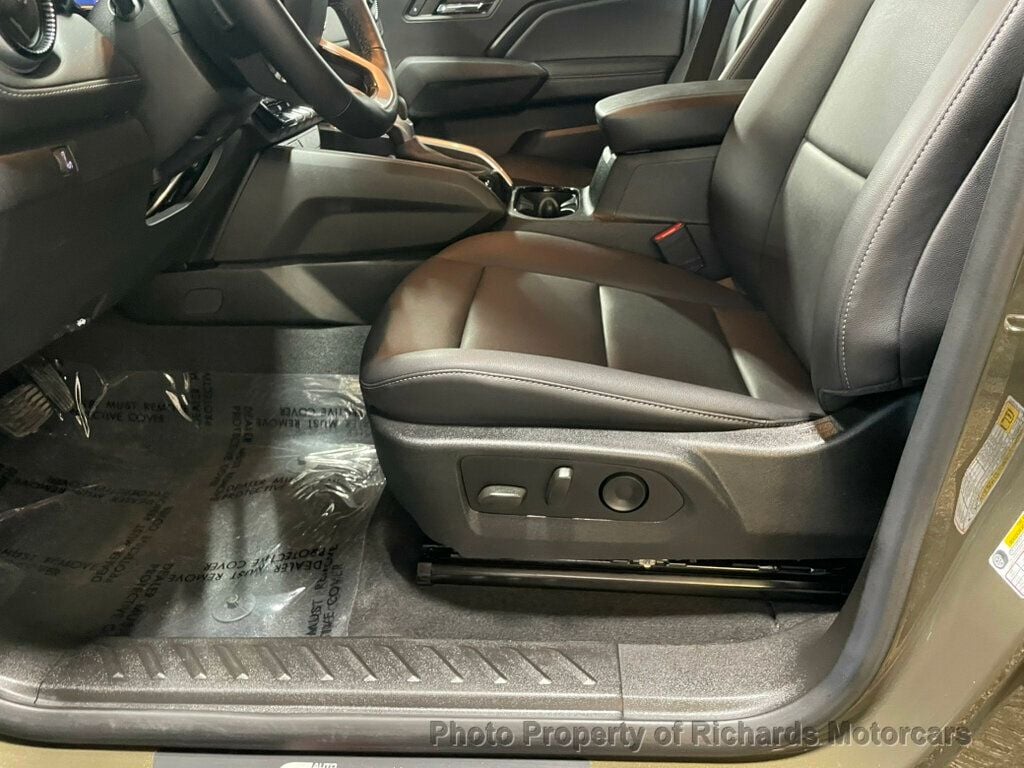 2024 Chevrolet Colorado 4WD Crew Cab LT (C15983) - Image 7