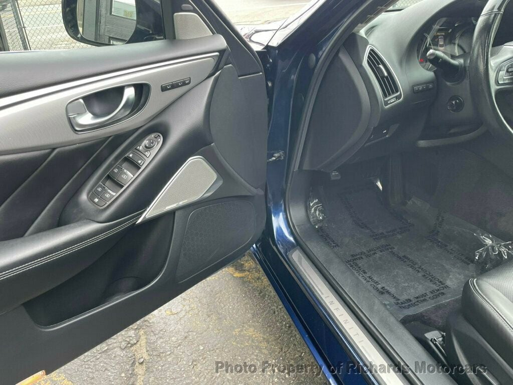 2024 INFINITI Q50 LUXE AWD (C16064) - Image 10