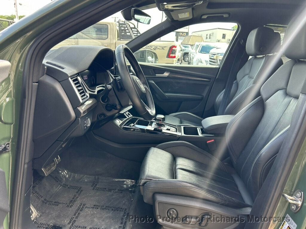 2022 Audi SQ5 Prestige 3.0 TFSI quattro (C16075) - Image 12