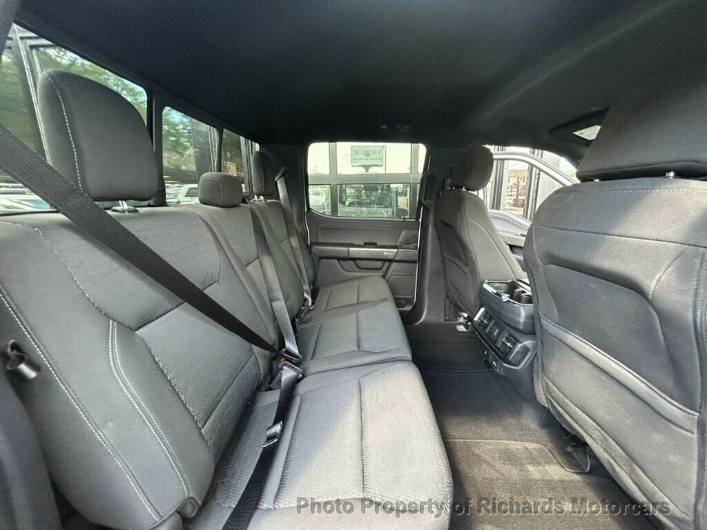 2023 Ford F-150 XLT 4WD SuperCrew 6.5' Box (C15982) - Image 16