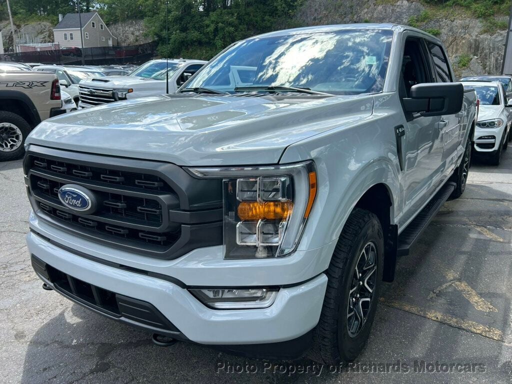 2023 Ford F-150 XLT 4WD SuperCrew 6.5' Box (C15982) - Image 4