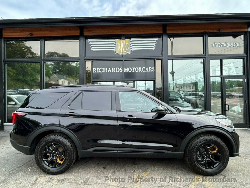 2026 Ford Explorer Tremor 4WD (C16024)