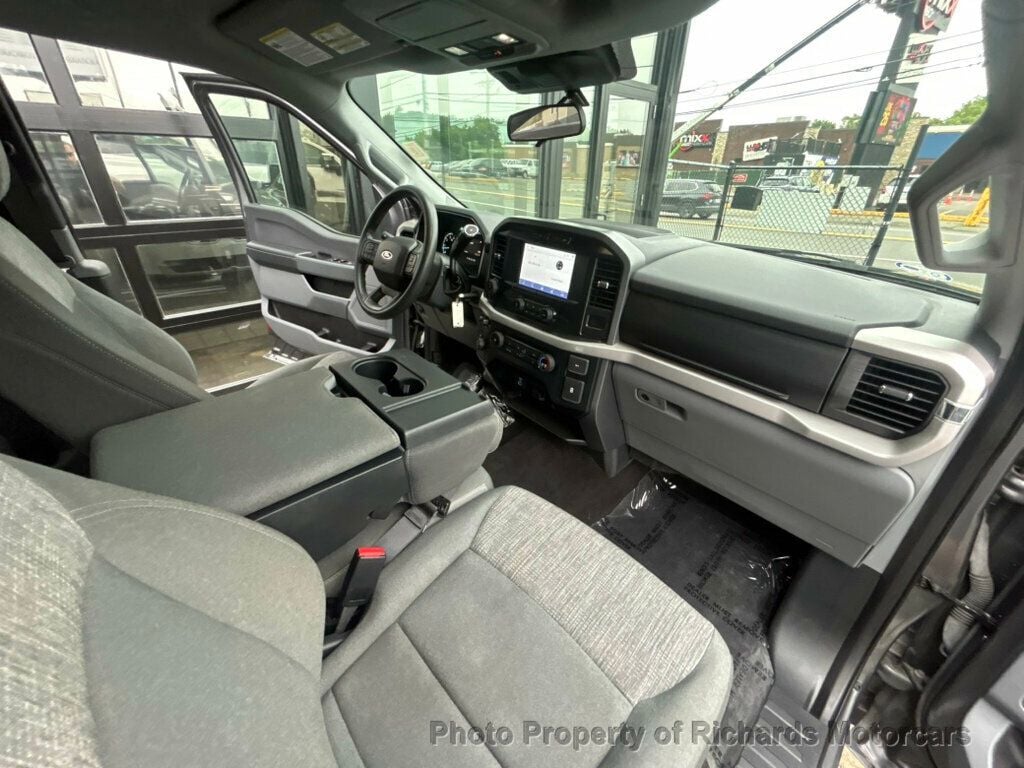 2022 Ford F-150 XLT 4WD SuperCab 6.5' Box (C15995) - Image 20