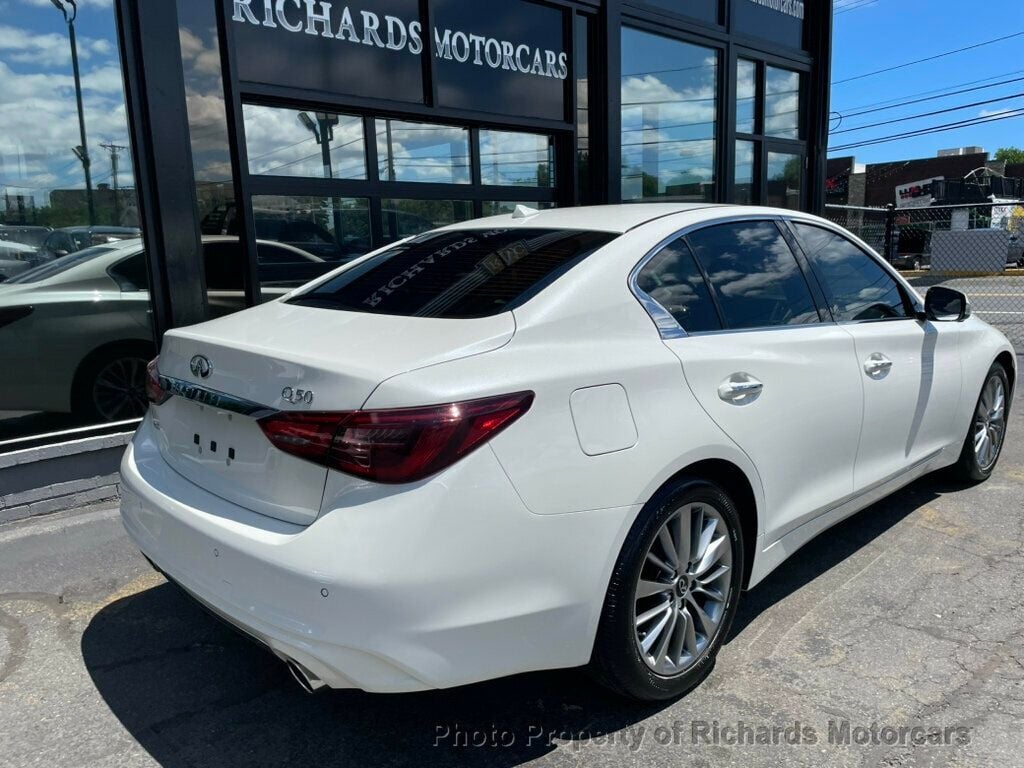 2023 INFINITI Q50 LUXE AWD (C16055) - Image 3