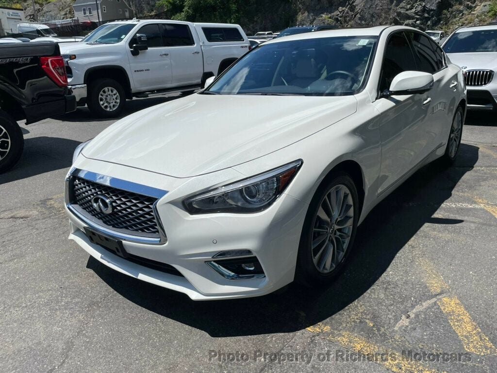 2023 INFINITI Q50 LUXE AWD (C16055) - Image 5
